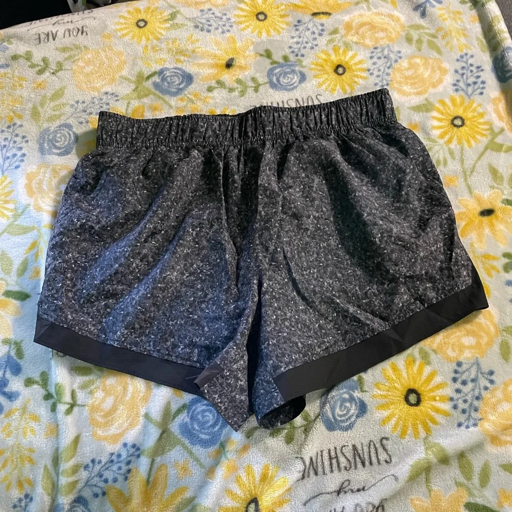 Shorts bundle - Picture 7 of 9